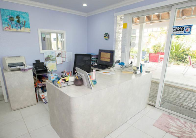 Villas Of The Galleon George Town Bagian luar foto