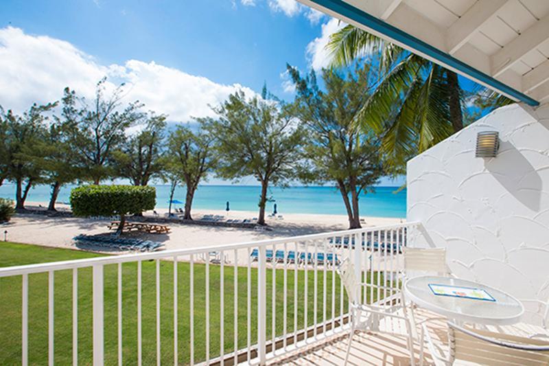 Villas Of The Galleon George Town Bagian luar foto